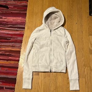 Girls Large Abercrombie and Finch white hoodie.